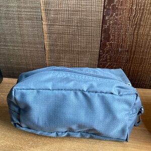 Toiletry Dop Kit (9x5x5 In) Gray Travel Zip